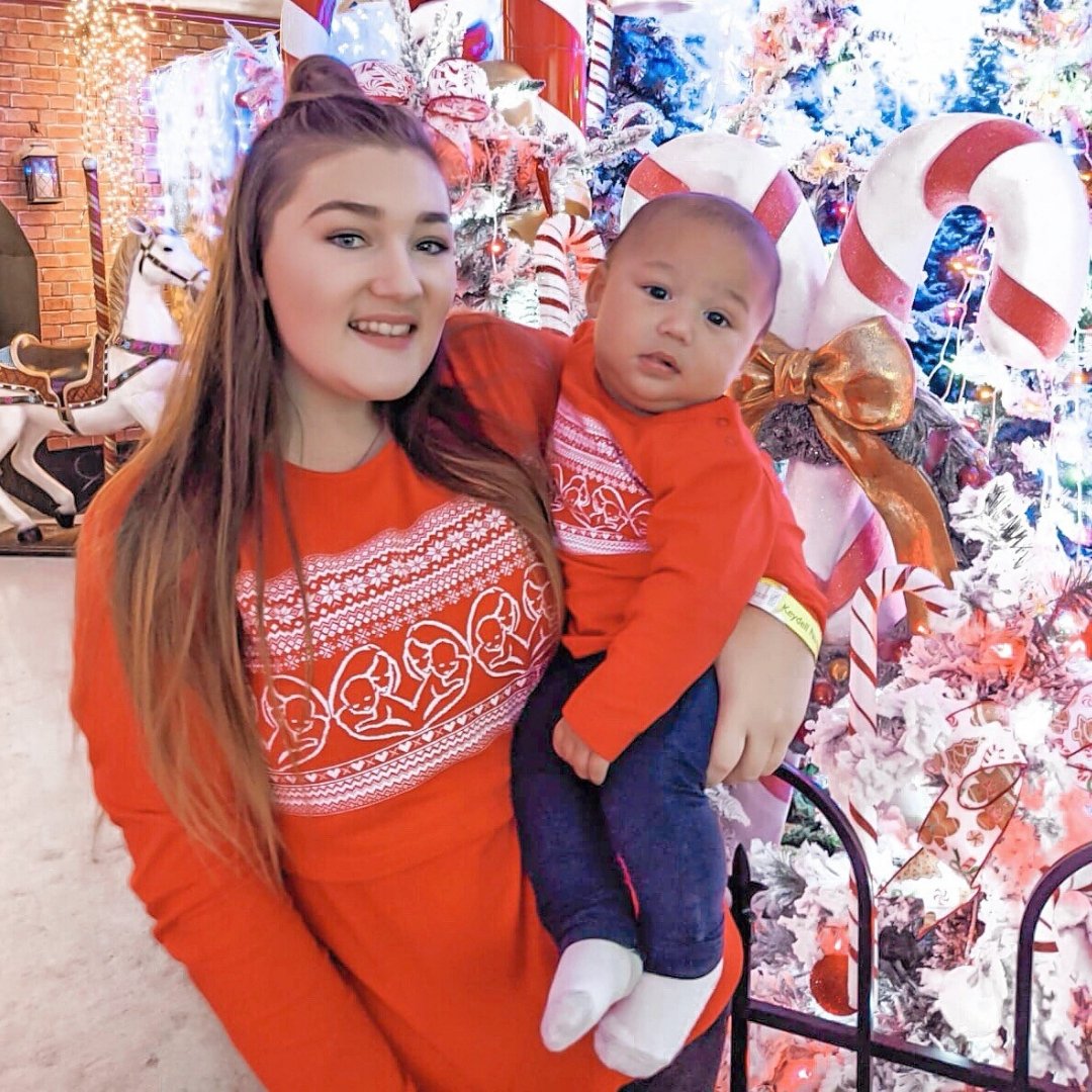 Red Heart Breastfeeding Top